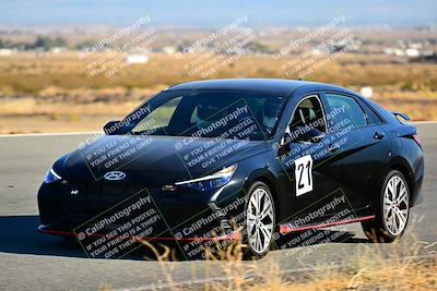 media/Nov-16-2024-Extreme Speed (Sat) [[6587d07cc4]]/Gold Group/Session 3 (The Bowl)/